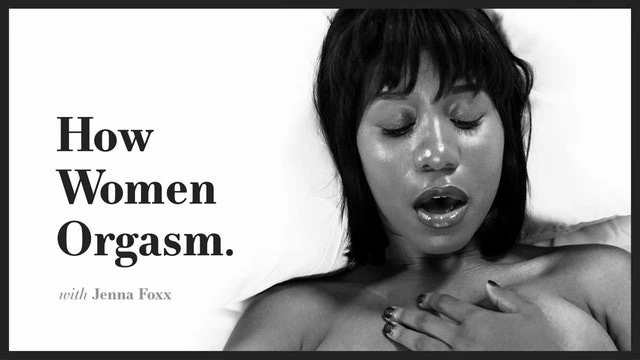 Jenna Foxx atteint l'orgasme intense - Techniques féminines