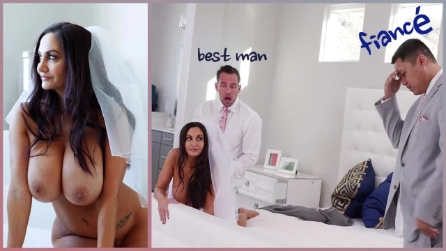 MILF Ava Addams aux gros seins baise intensément son homme