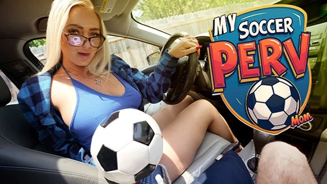 Belle-mère séduisante gère une gaffe torride