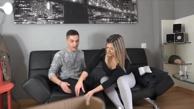 Baise torride avec la mère de mon meilleur ami - Vidéo chaude